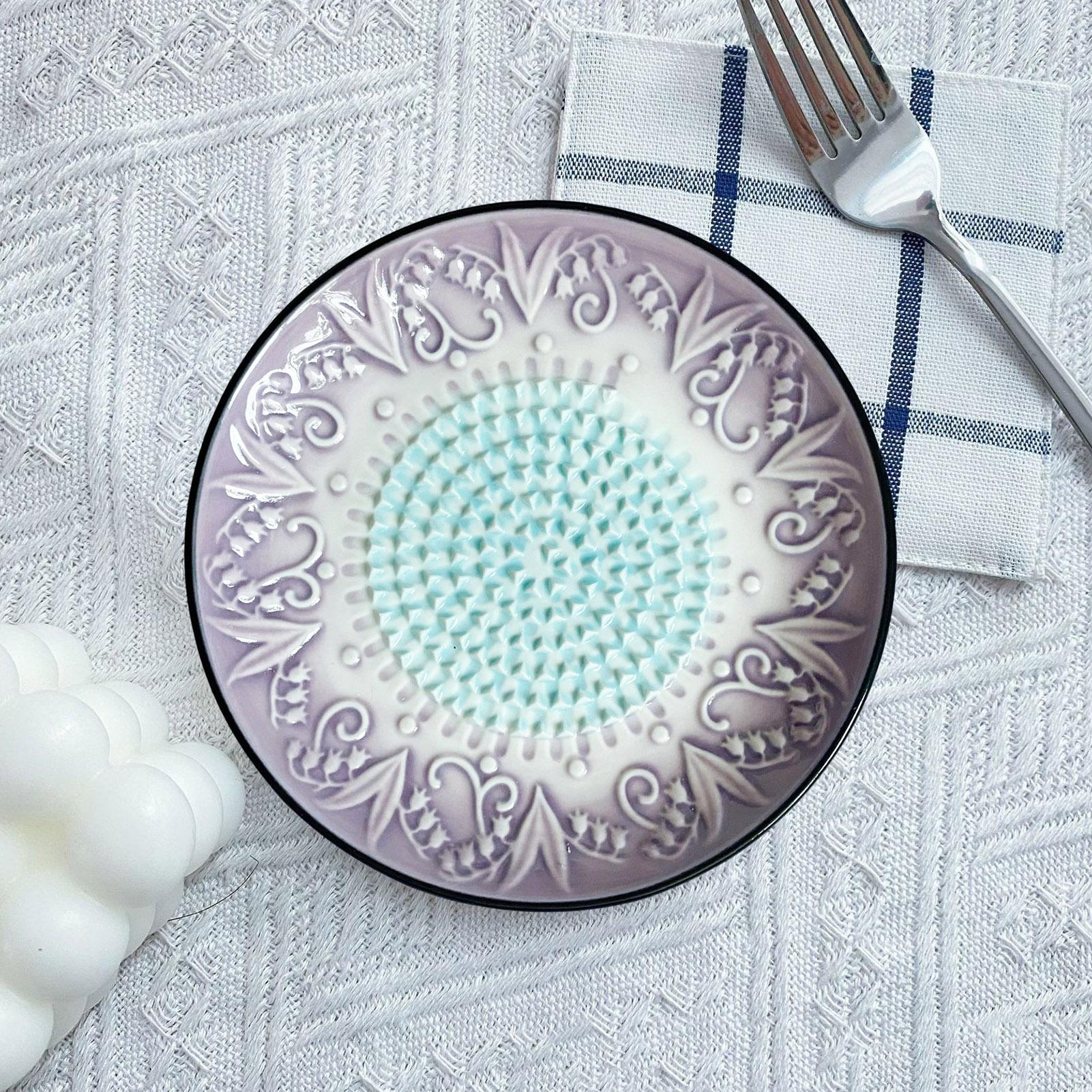 Kitchen Gadgets Men - Piring Parutan Bawang Putih Keramik Genggam