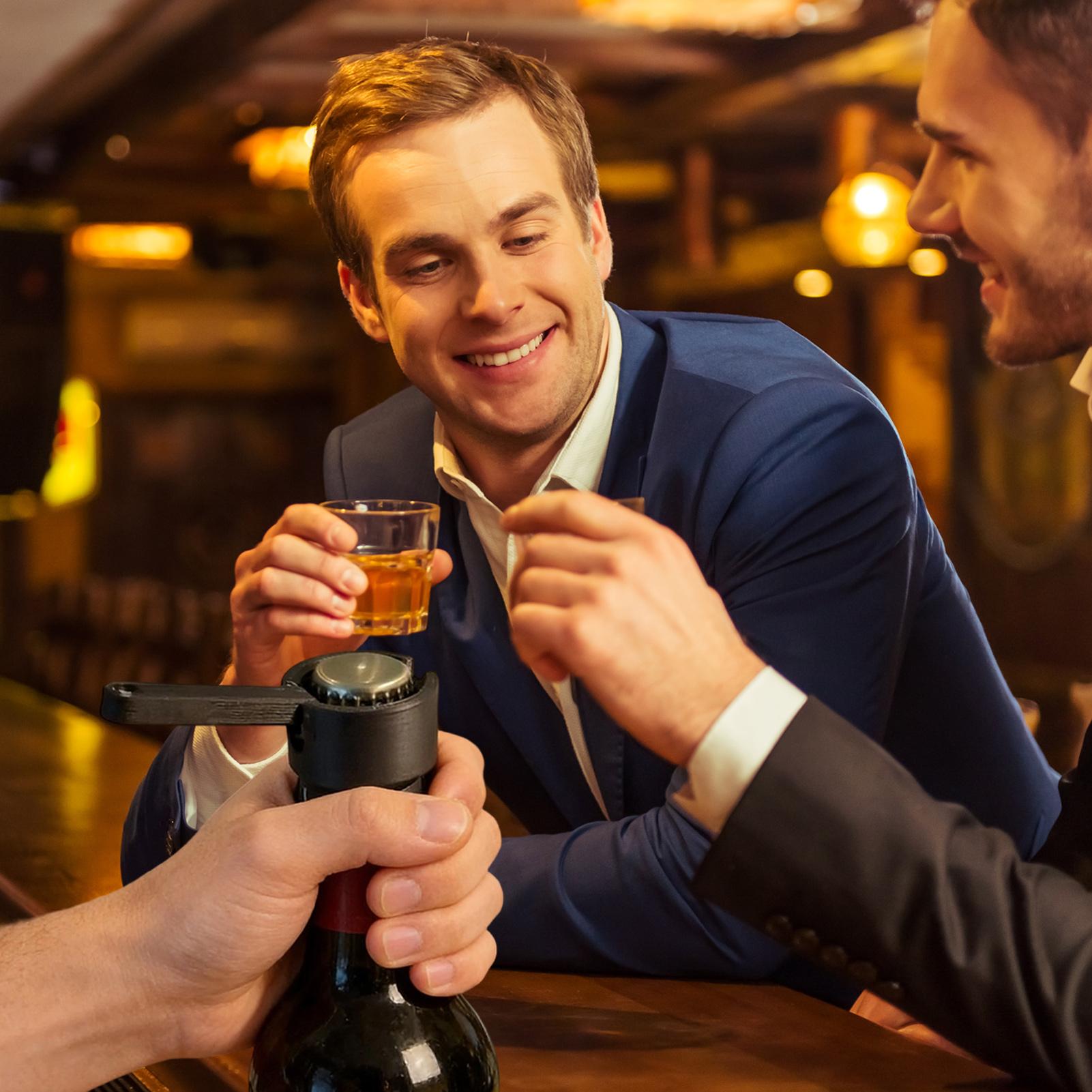 Kitchen Gadgets Men - Alat Mekanik Penghemat Tenaga Pembuka Botol