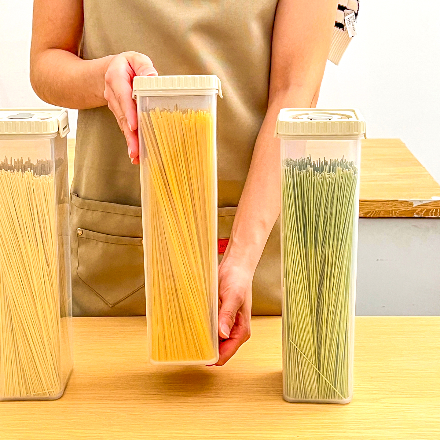 Kotak Penyimpanan Mie Tertutup - Kitchen Gadgets Storage ulasan dan harga
