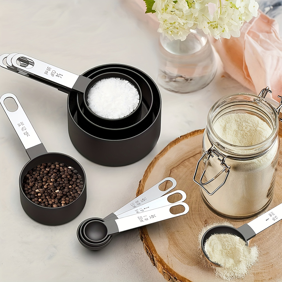 Set gelas ukur plastik, Sendok - Kitchen Gadgets Worth Buying ulasan dan harga